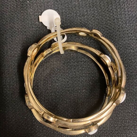 Bangle Bracelet Set - 5 pieces - Brand new W/tags - Fashion Jewelry - Great Gift - Picture 3 of 4